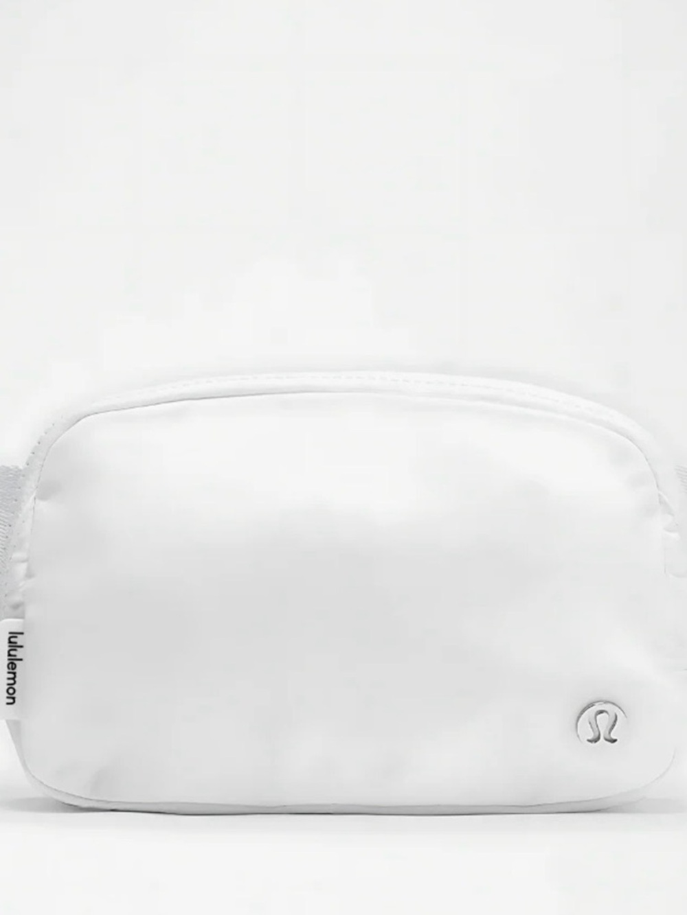 White Lulu Lemon Belt Bag 🤍